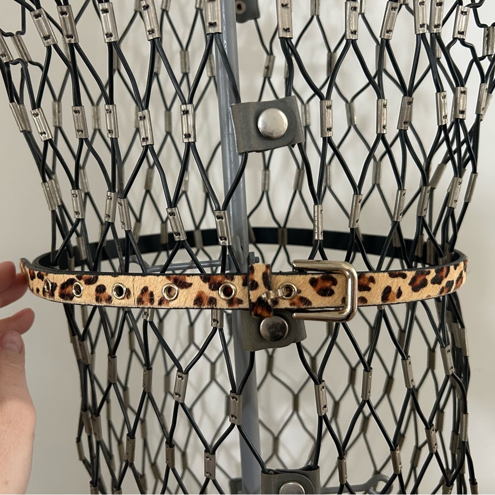 Express size small genuine leather and calf hair thin belt.